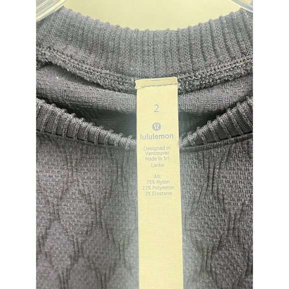Lululemon Rest Less Pullover Navy Blue Textured Baselayer thumbholes long sleeve - Picture 5 of 6